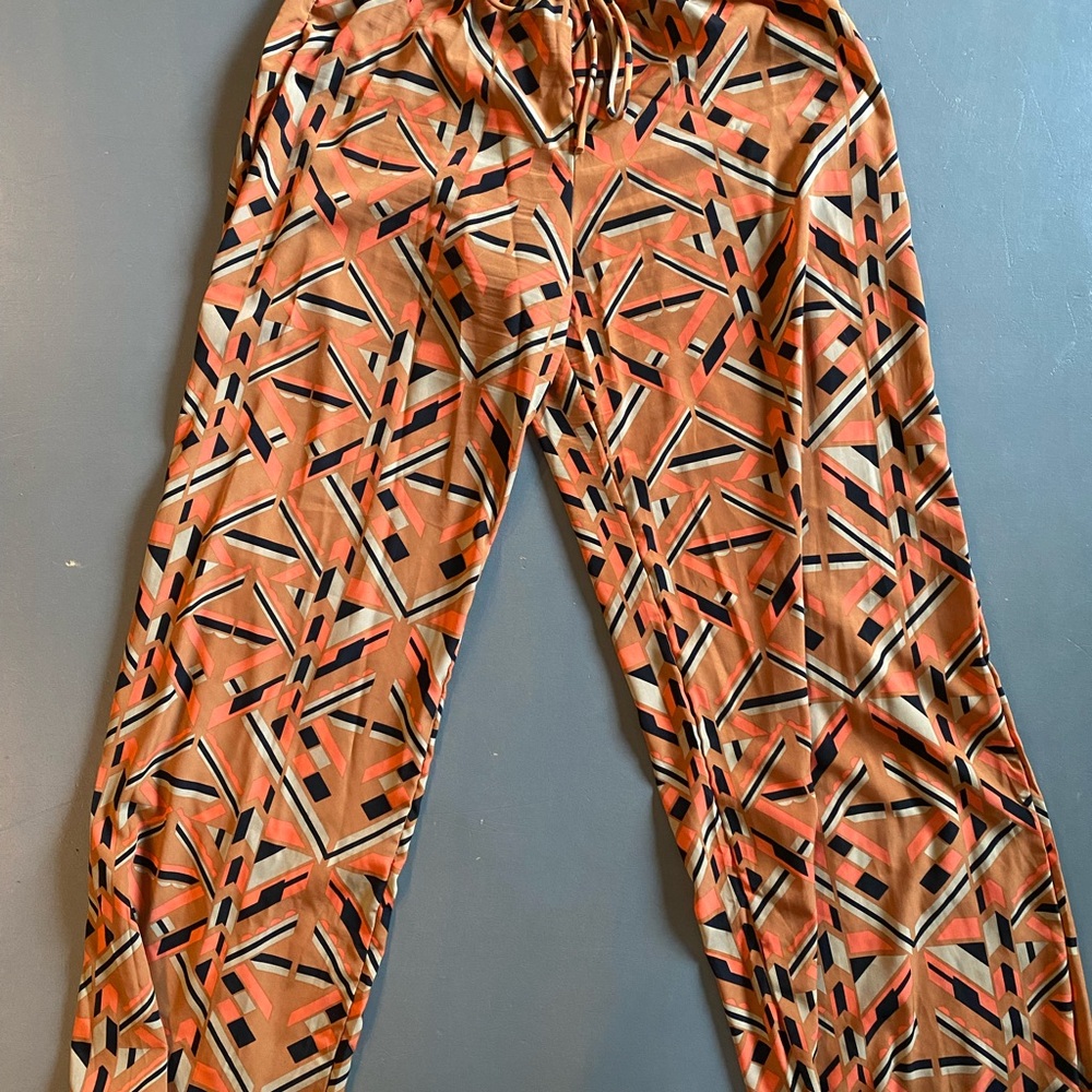 Geometric Patterned Pants- L - Picture 5 of 5